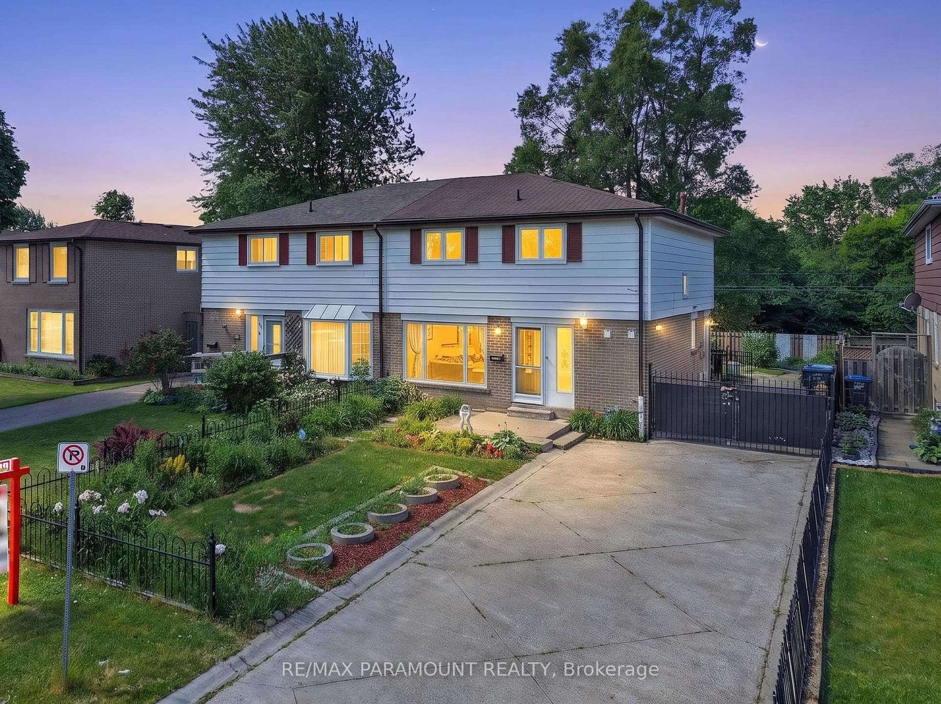 47 Cloverdale Drive, Brampton, ON L6T 2T5