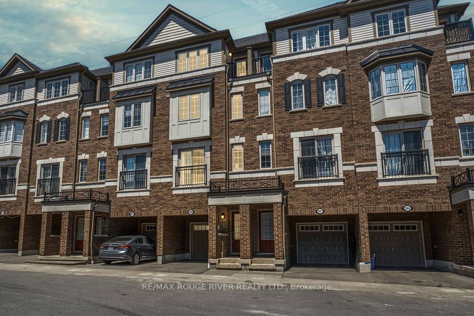 2669 Deputy Minister Path, Oshawa
