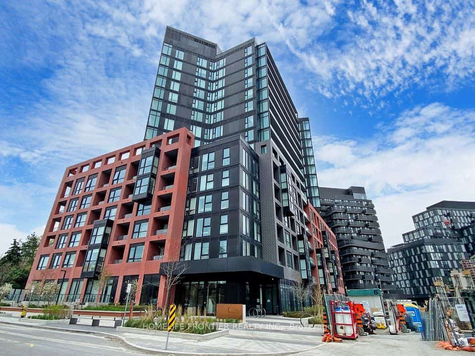 8 Tippet Road #709, Toronto, ON M3H 0E7