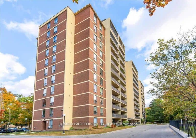 15 London Green Court, Toronto