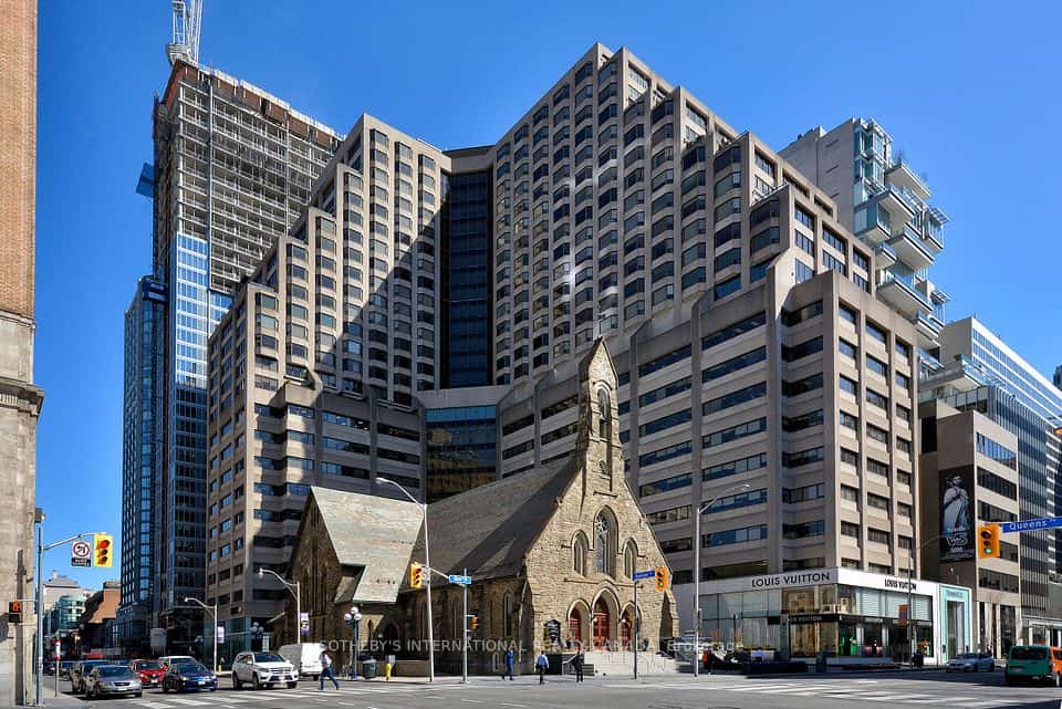 Renaissance Plaza, Toronto