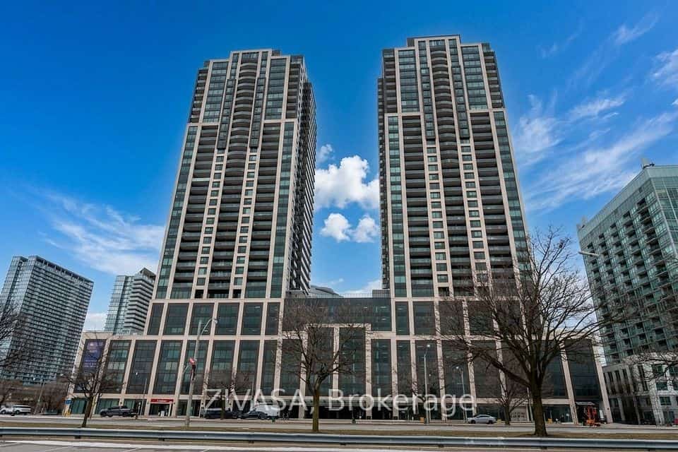 1928 lakeshore Boulevard W, Toronto