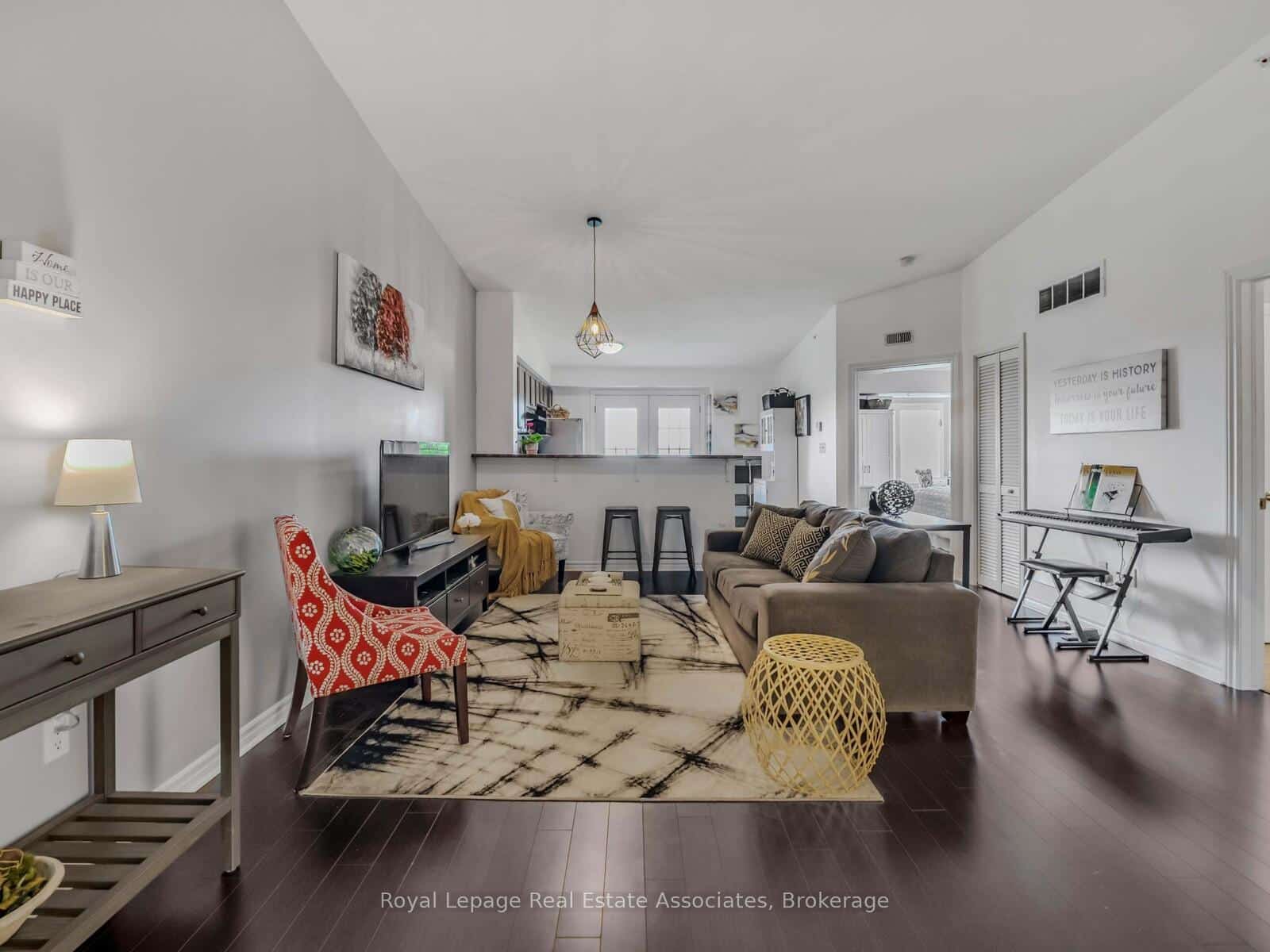 1390 Main Street E #405, Milton, ON L9T 7S9