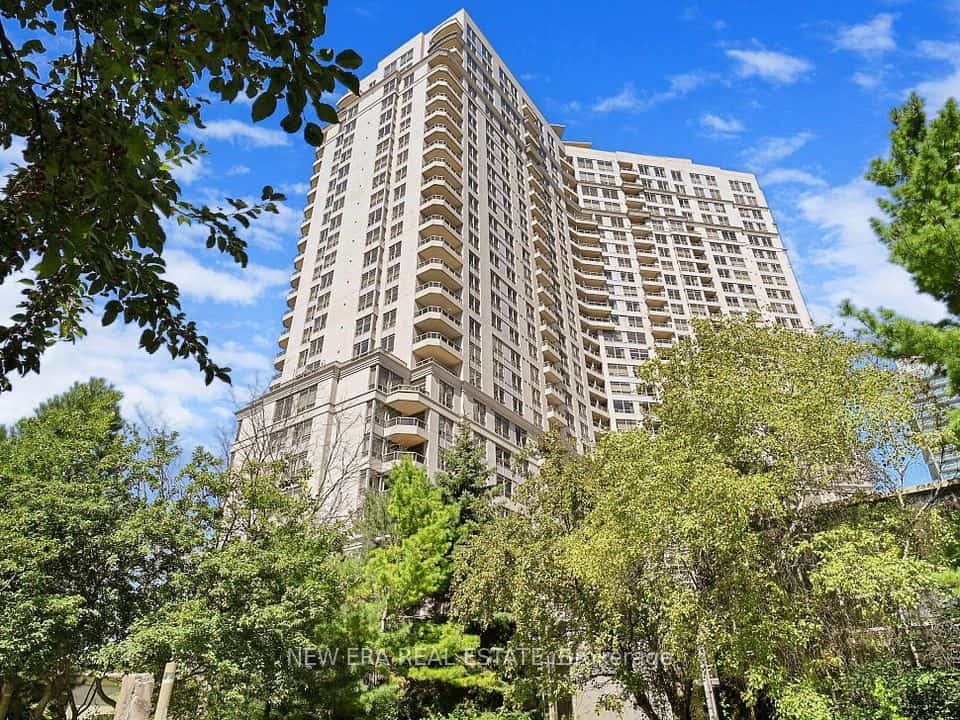 3888 Duke Of York Boulevard #923, Mississauga, ON L5B 4P5