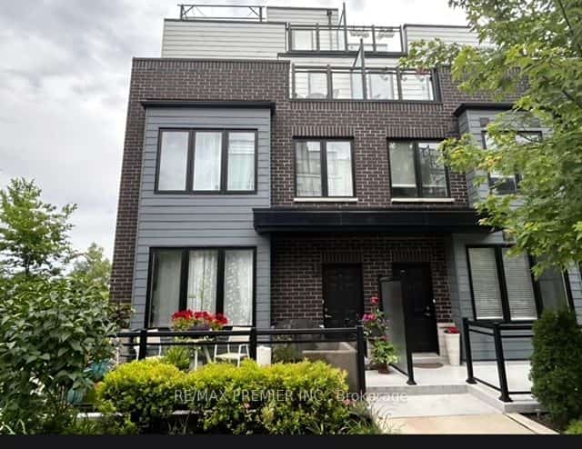 2255 Mcnab Lane #1, Mississauga, ON L5J 0B3