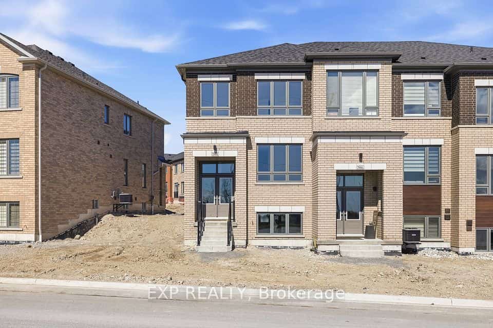 2964 Peter Matthews Drive, Pickering, ON L1X 0R7