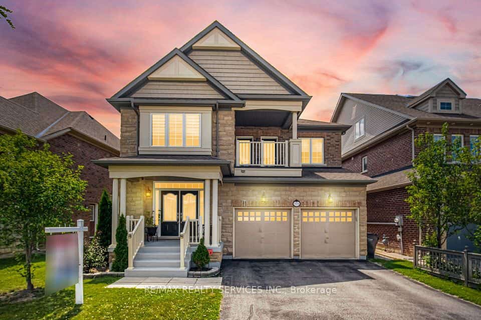 164 Bonnieglen Farm Boulevard, Caledon, ON L7C 4B9