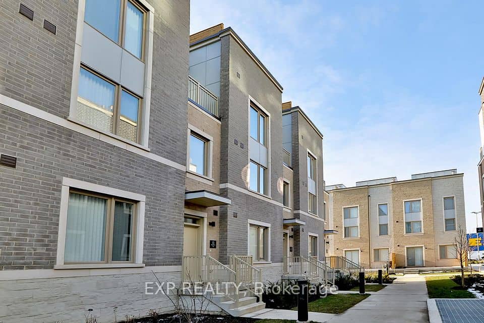 10 Almond Blossom Mews, Vaughan