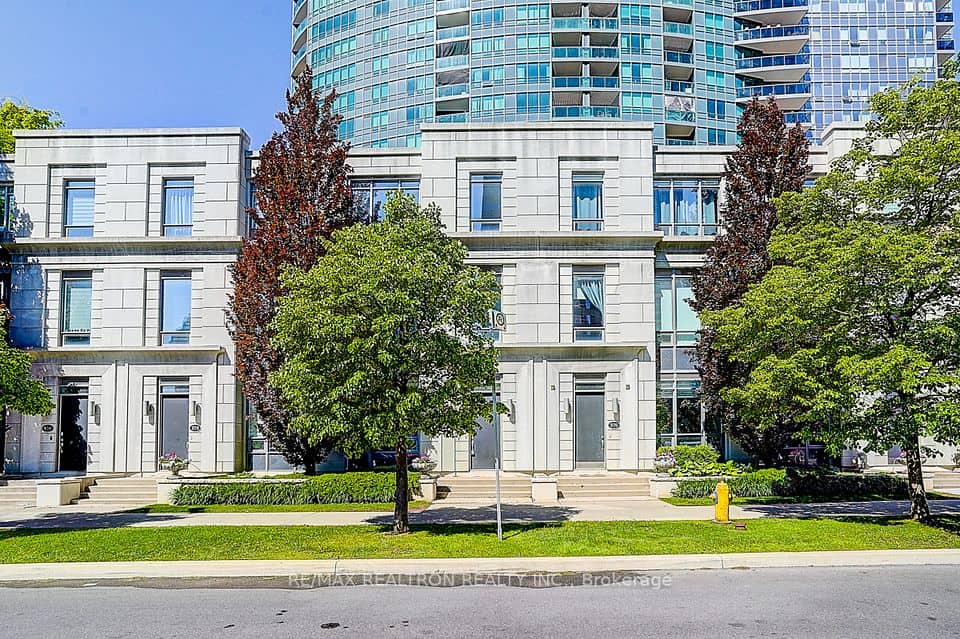 274 Duplex Avenue, Toronto