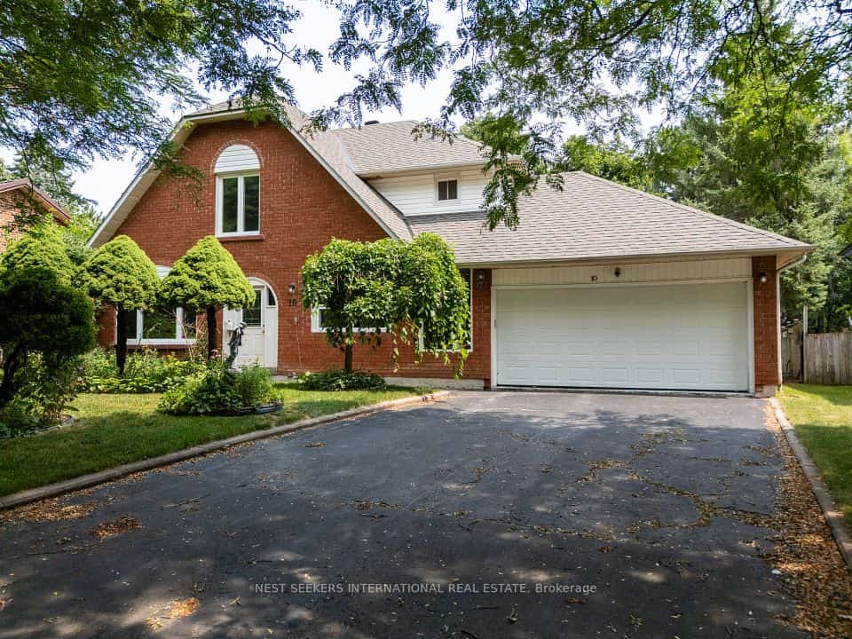 10 Lennox Court, Brampton, ON L6Z 1V9