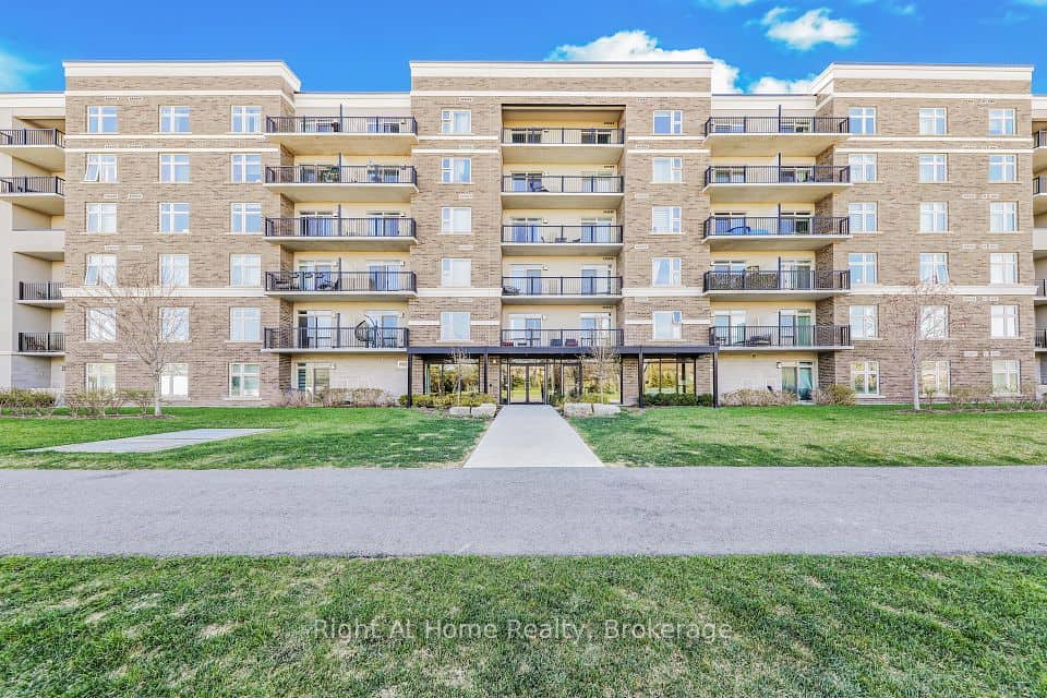 610 Farmstead Drive, Milton