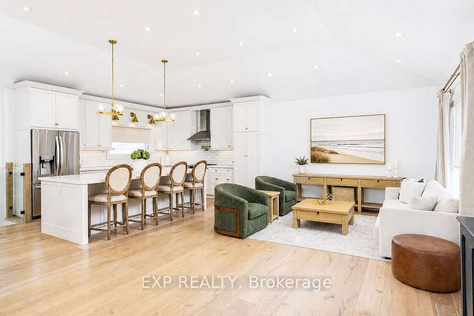 1761 Coram Crescent, Mississauga, ON L4X 1L2