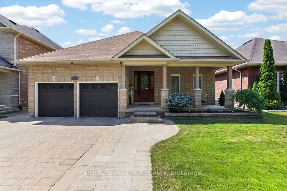 30 Borland Crescent, Caledon, ON L7C 3M4