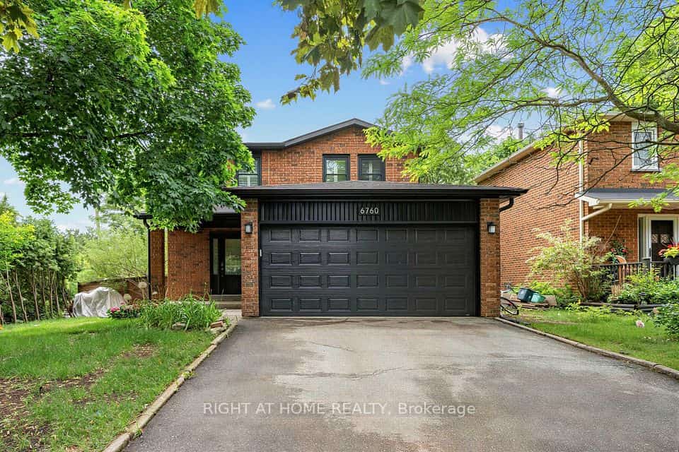 6760 Dolmage Court, Mississauga, ON L5N 4V9