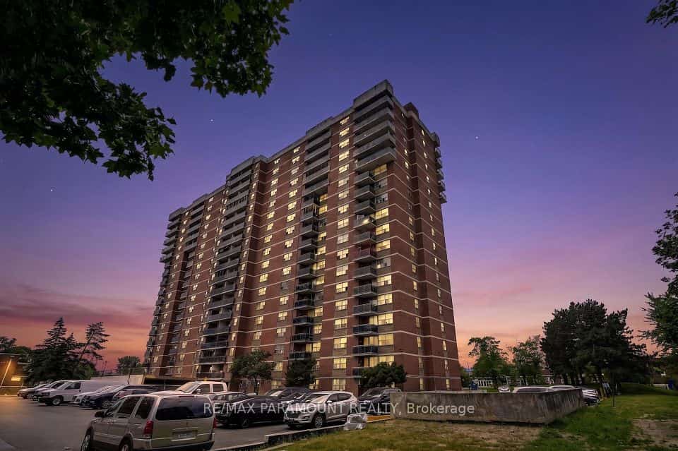 2645 Kipling Avenue #1011, Toronto, ON M9V 3S6