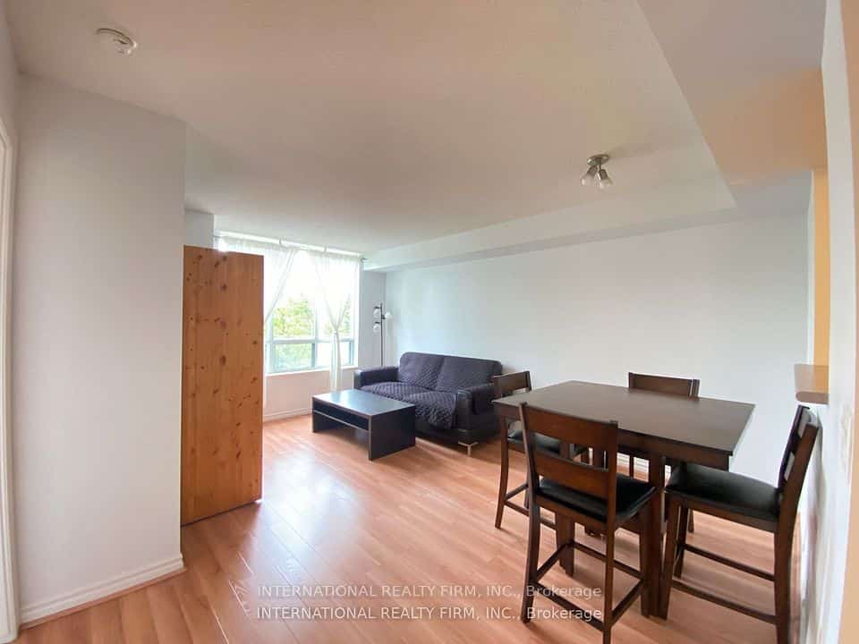 2627 McCowan Road #206, Toronto, ON M1S 5T1