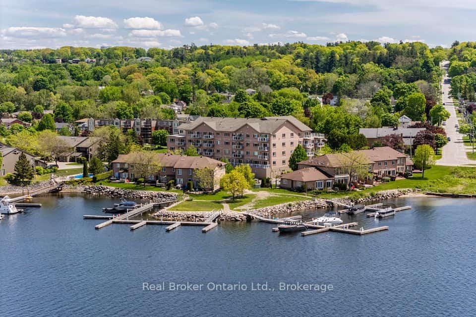 4 Beck Boulevard, Penetanguishene, Penetanguishene