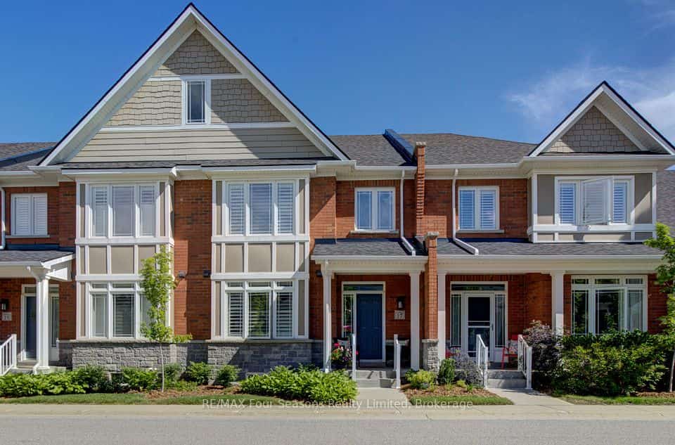 17 Collship Lane, Collingwood, ON L9Y 0J6