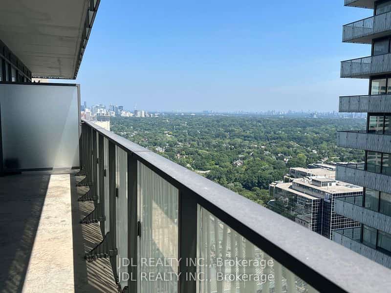 42 Charles Street E #3609, Toronto, ON M4Y 1T4