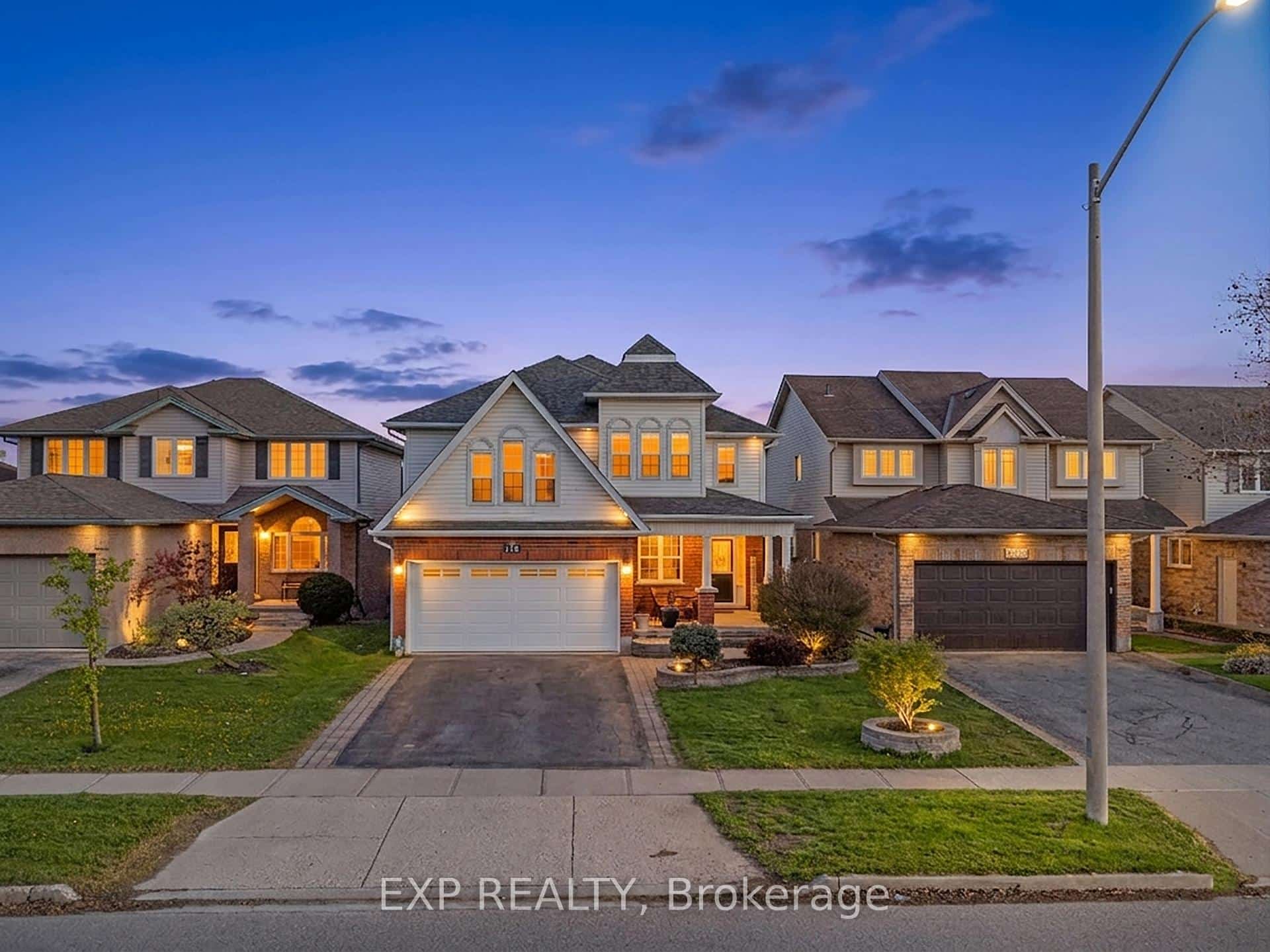 195 Green Vista Drive, Cambridge, ON N1T 1Y9