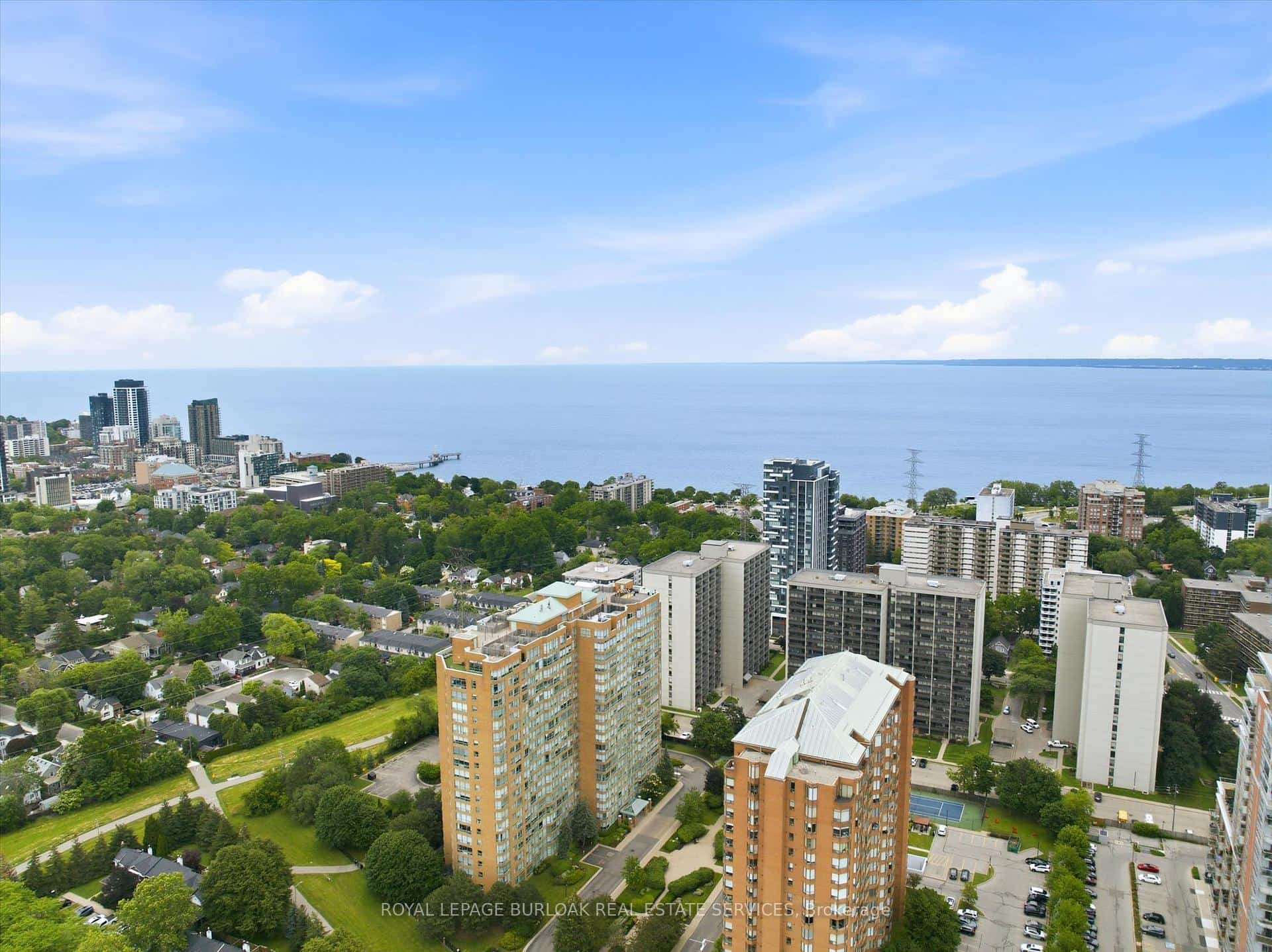 1276 Maple Crossing Boulevard #110, Burlington, ON L7S 2J9