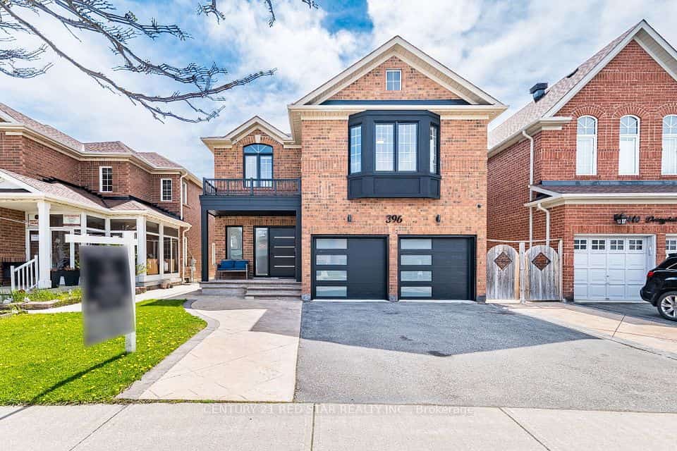 396 Derrydale Drive, Mississauga, ON L5W 0E1