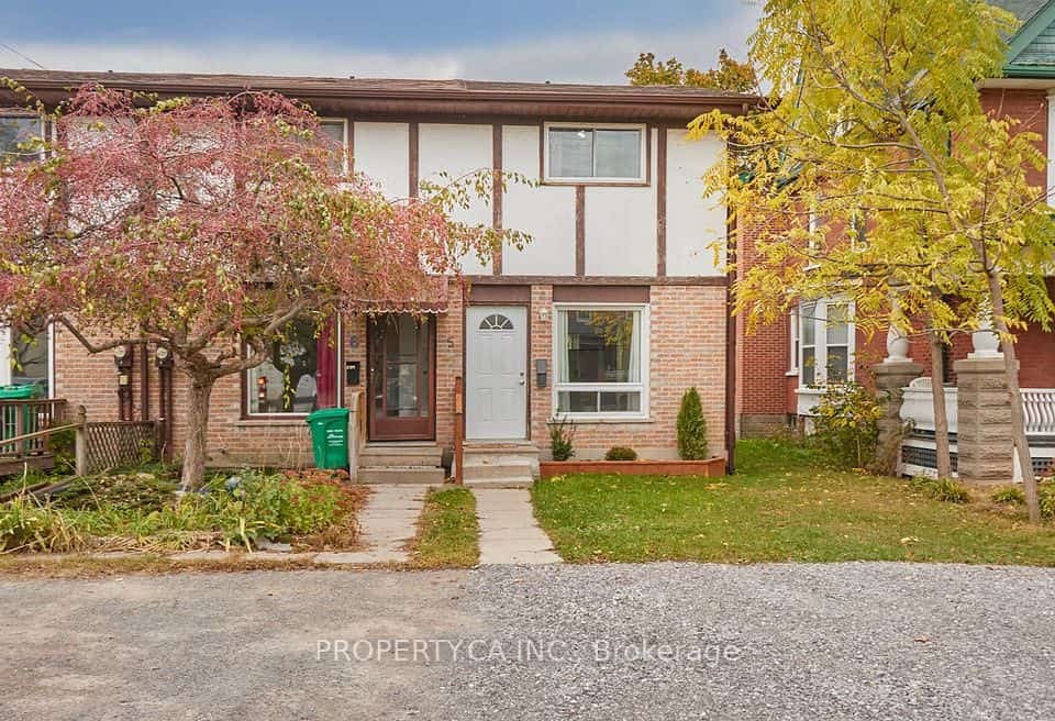 610 George Street N #5, Peterborough, ON K9H 3S6