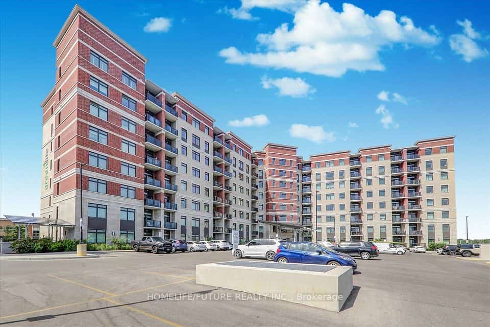 39 New Delhi Drive #717, Markham, ON L3S 0E1