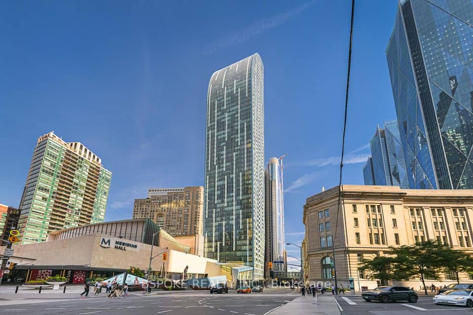 8 The Esplanade Avenue, Toronto