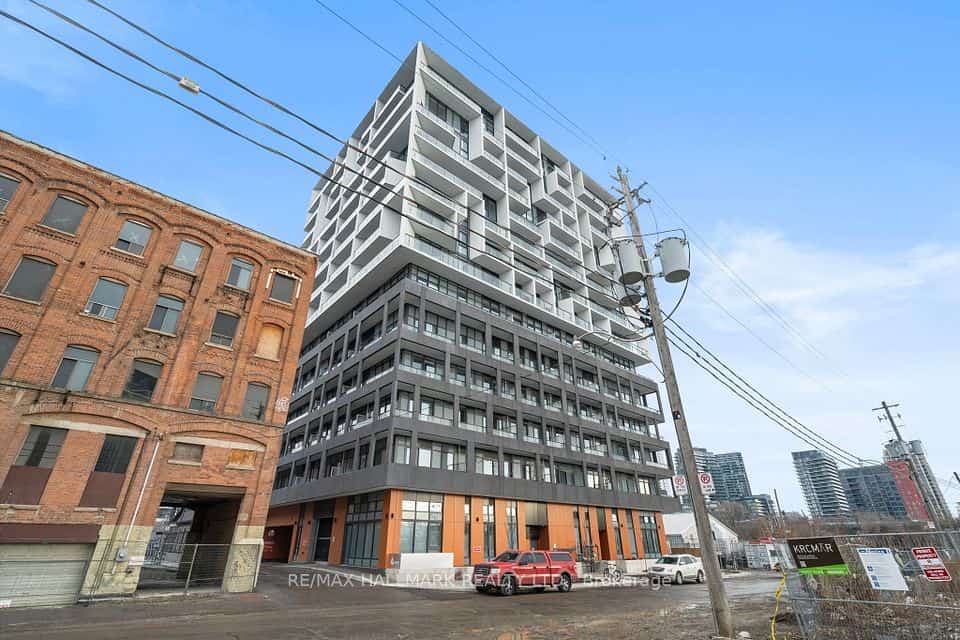 9 Tecumseth Street #207, Toronto, ON M5V 0S5