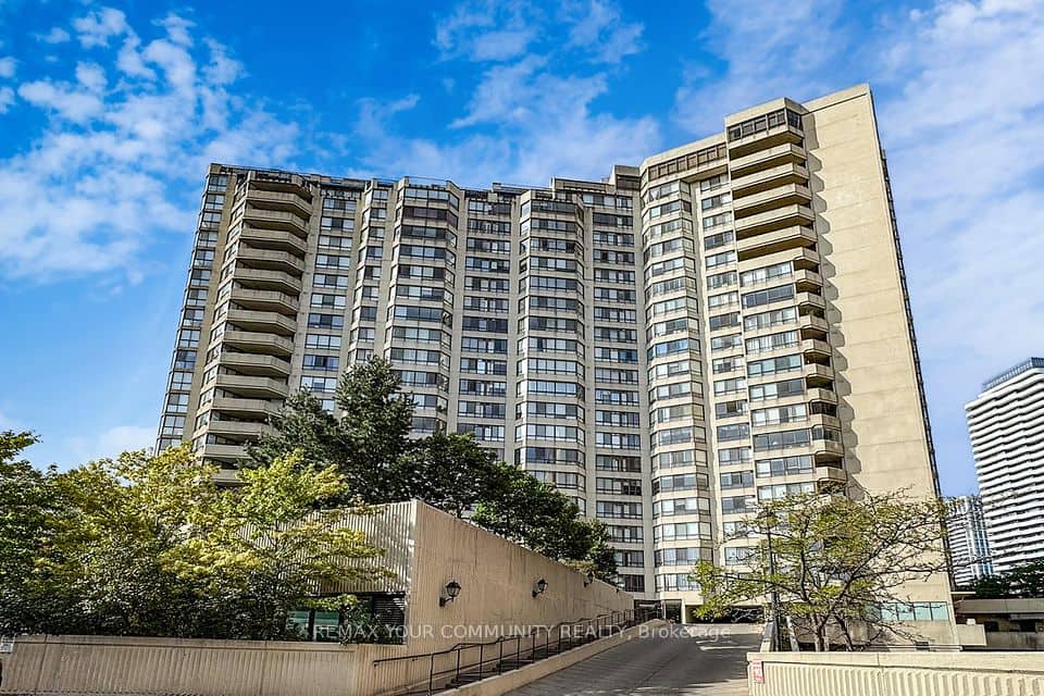 5444 Yonge Street, Toronto