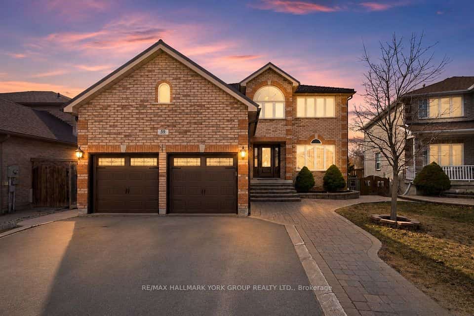 59 Carley Crescent, Barrie, ON L4N 0M8