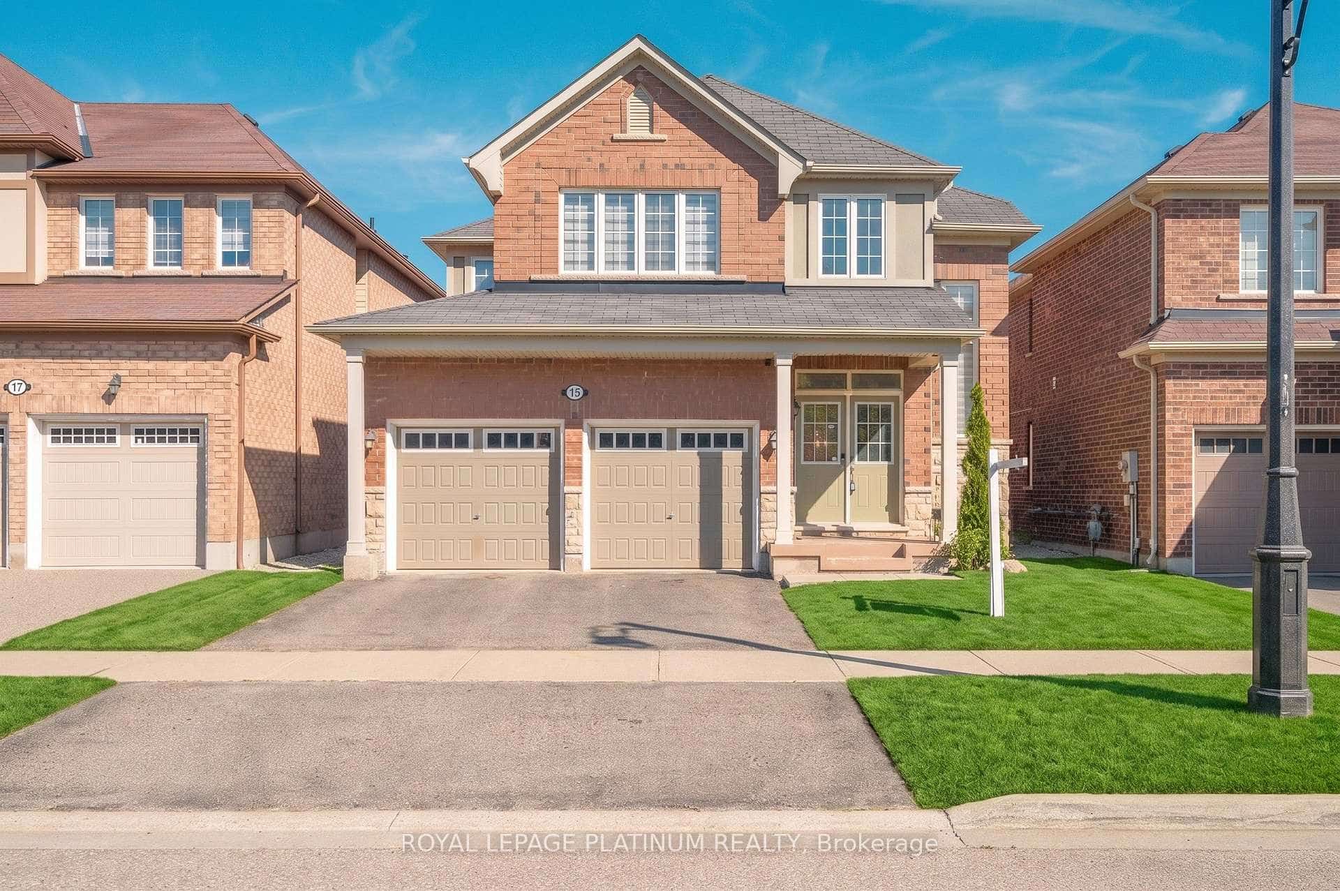 15 Aylesbury Drive, Brampton, ON L7A 0V3