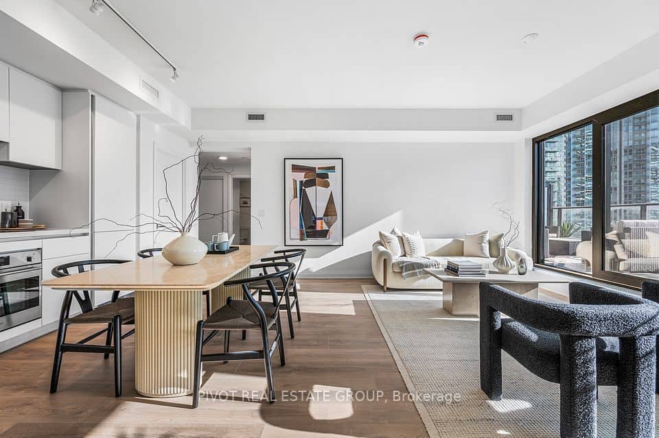 4015 The Exchange, Mississauga