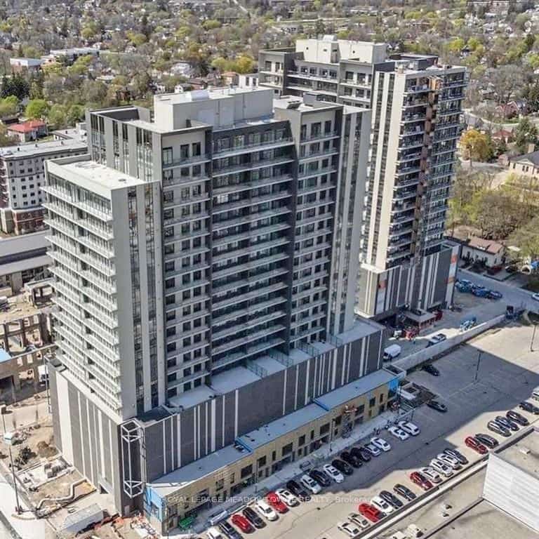 15 Glebe Street E #1304, Cambridge, ON N1S 0C3
