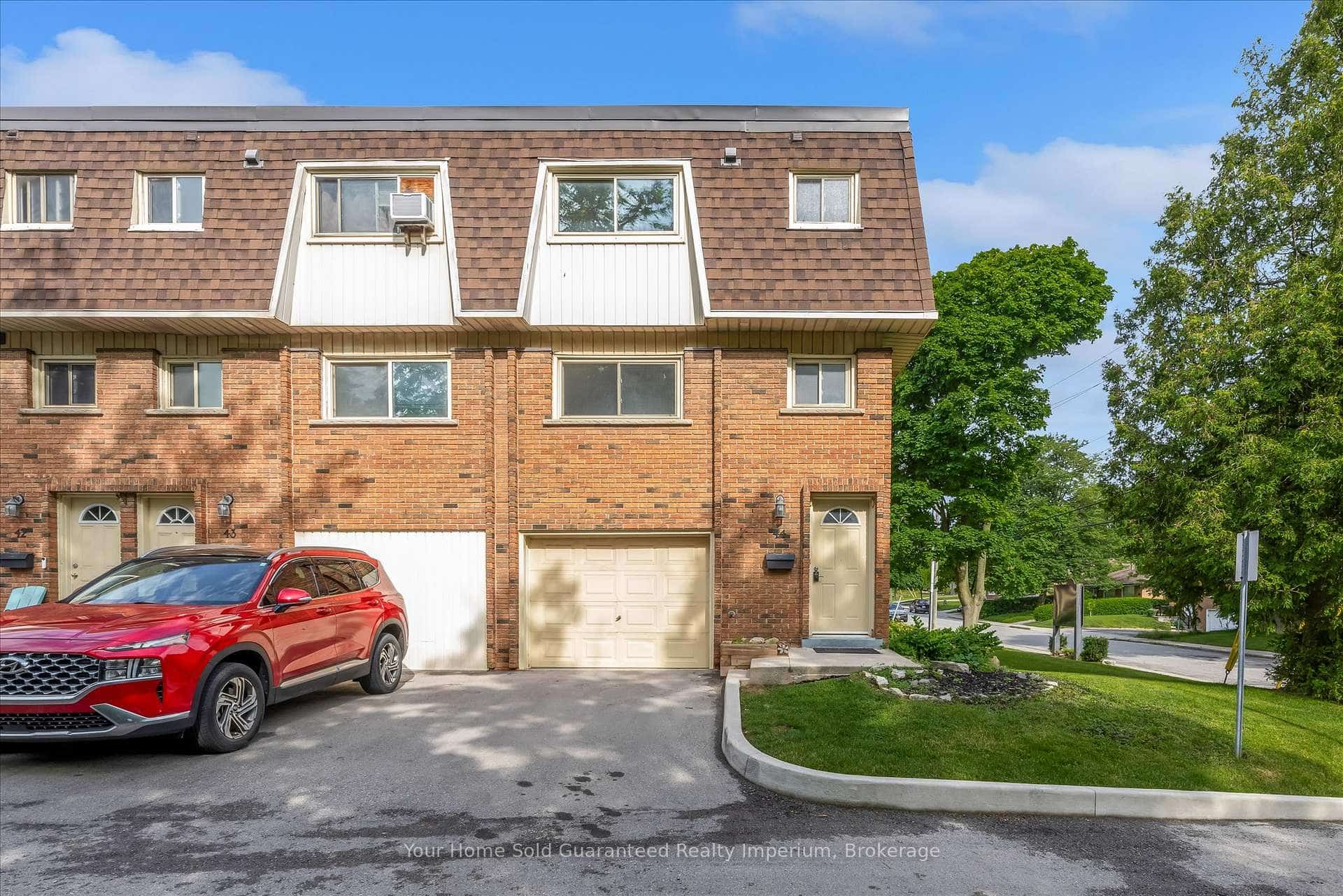 125 Bonaventure Drive #44, Hamilton, ON L9C 5Y9