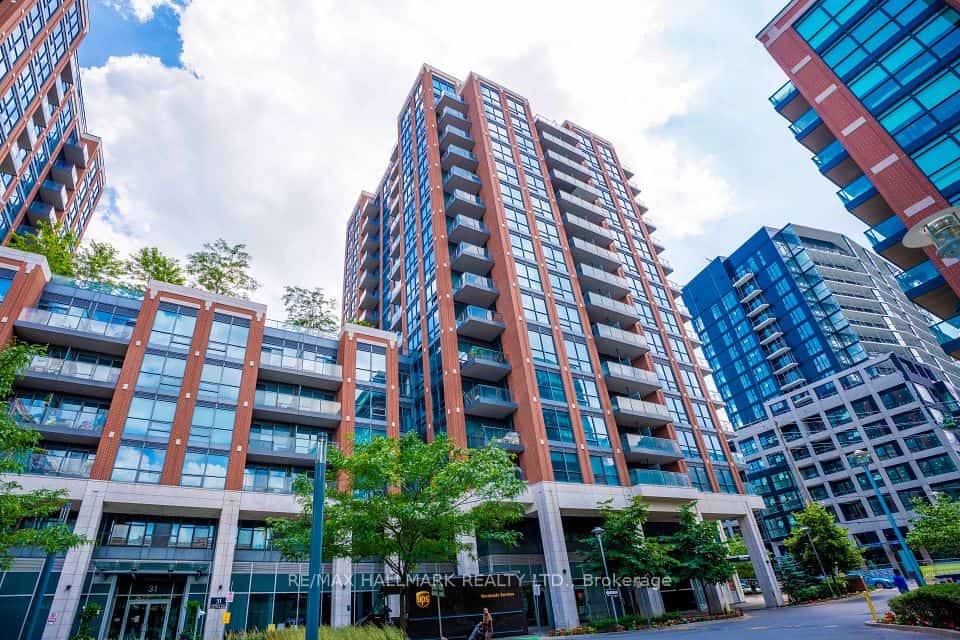 31 Tippett Road #905, Toronto, ON M3H 0C8