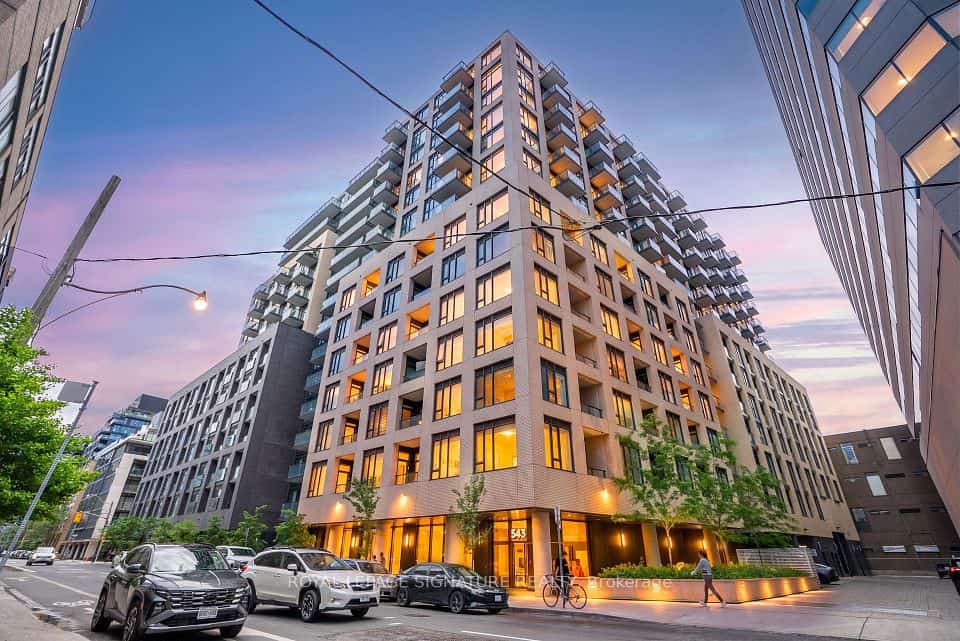 543 Richmond Street W #713, Toronto, ON M5V 0W9