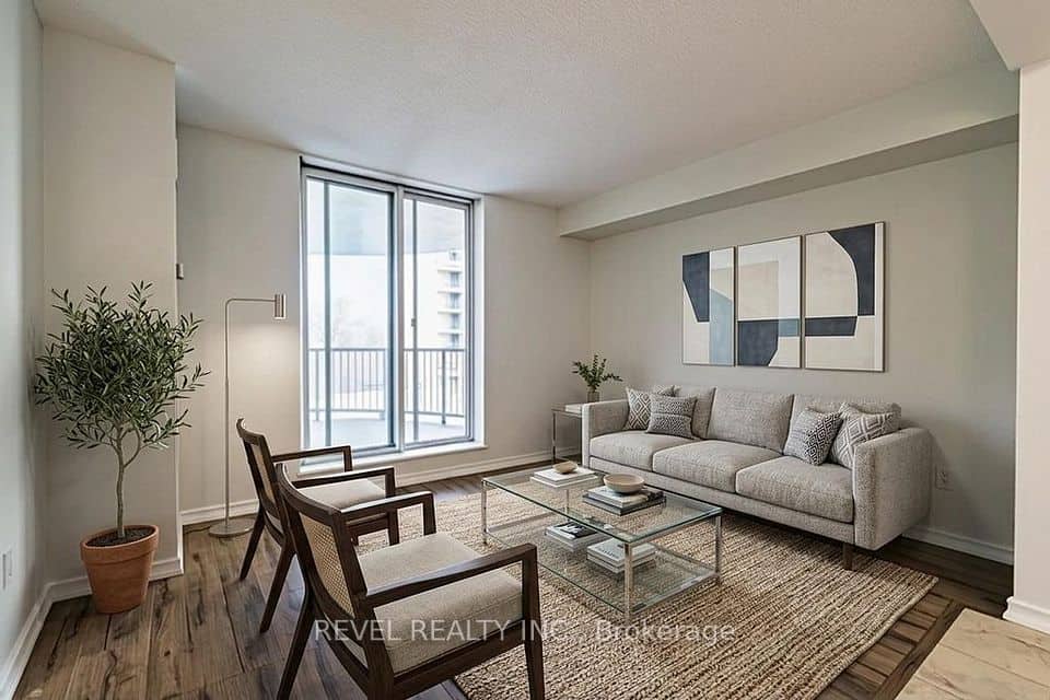 3559 Eglinton Avenue W, Toronto