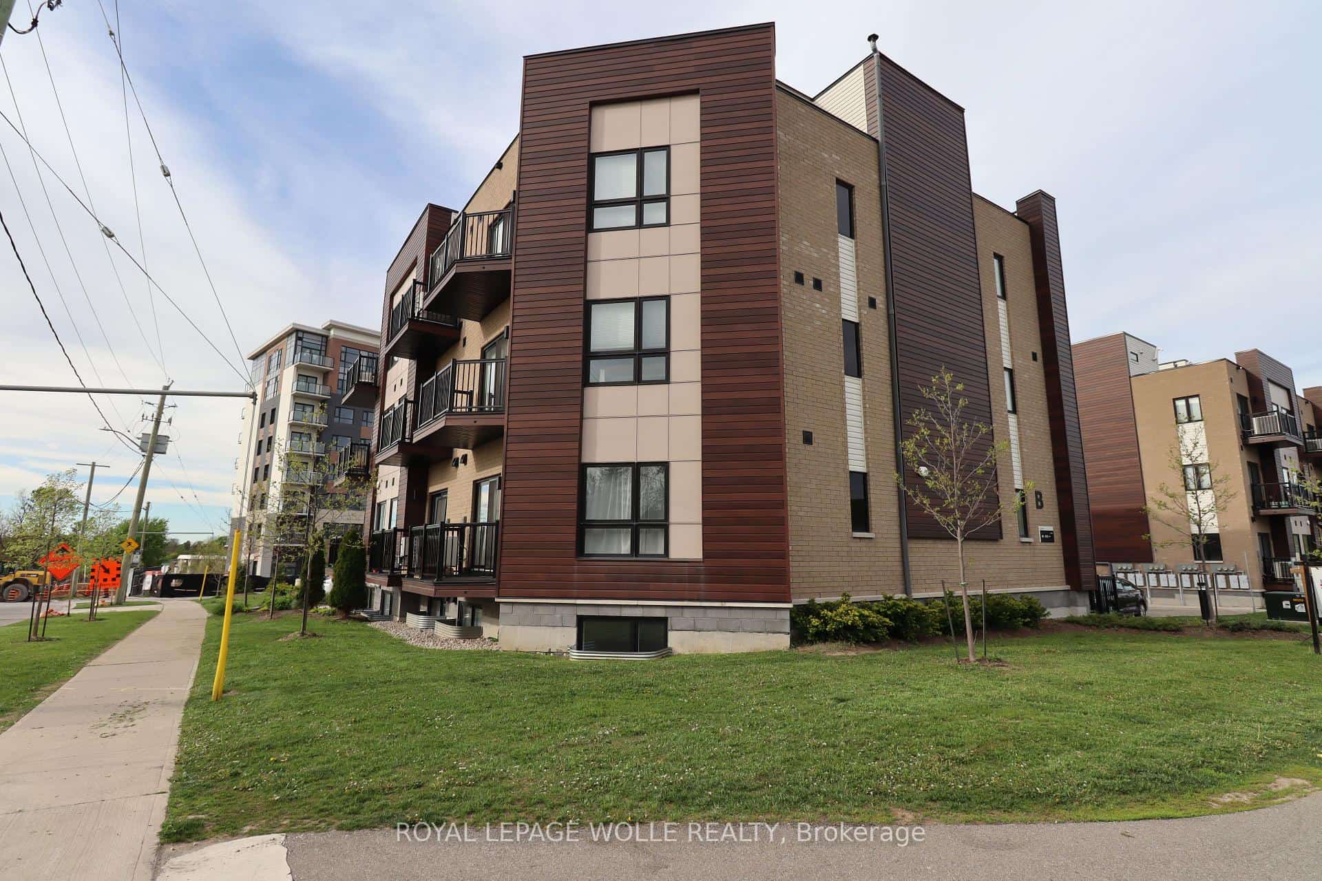 10 Palace Street, Kitchener, ON N2E 0J3