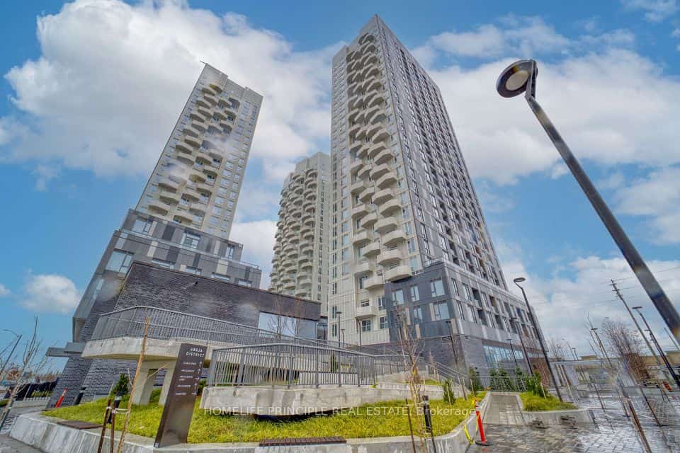 498 Caldari Road #1327, Vaughan, ON L4K 4L1