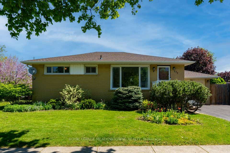 177 Delrex Boulevard, Halton Hills, ON L7G 4E4