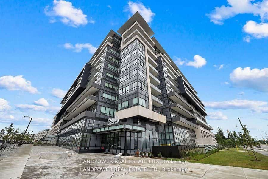 395 Dundas Street W #516, Oakville, ON L6M 4M2