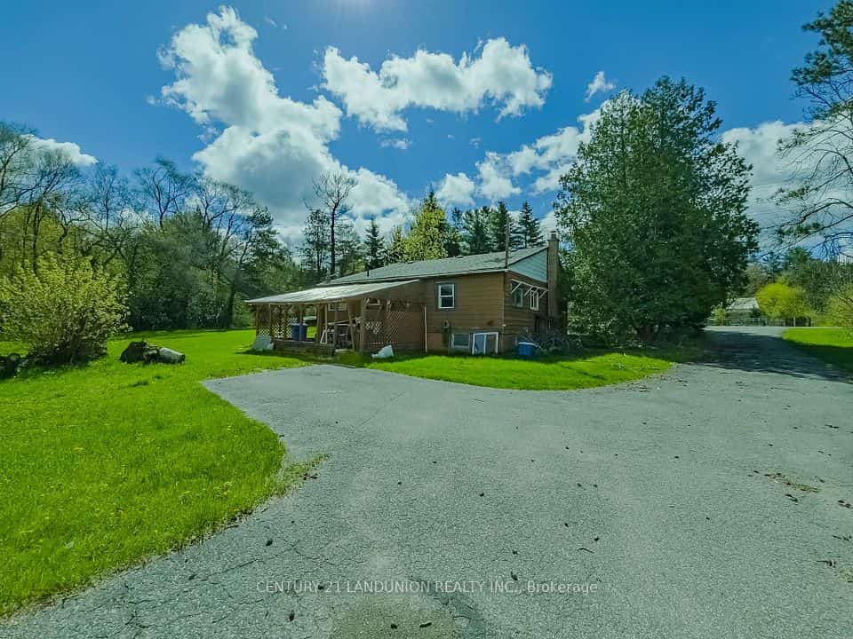 4192 Vivian Road, Whitchurch-Stouffville, ON L0G 1E0