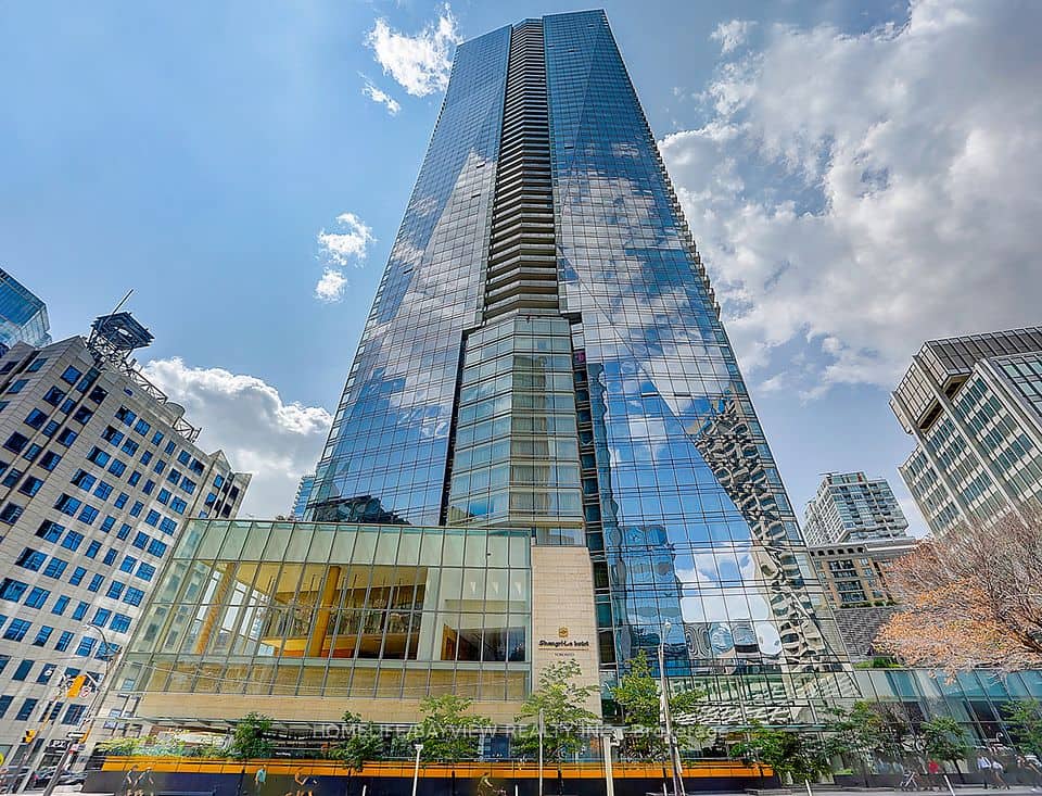 180 University Avenue, Toronto