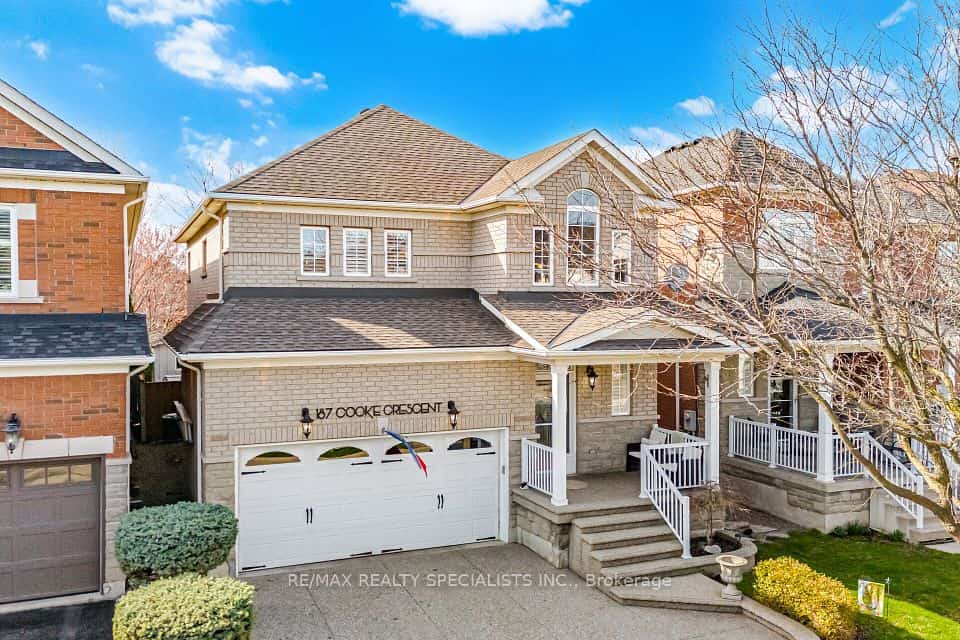 187 Cooke Crescent, Milton, ON L9T 6E4