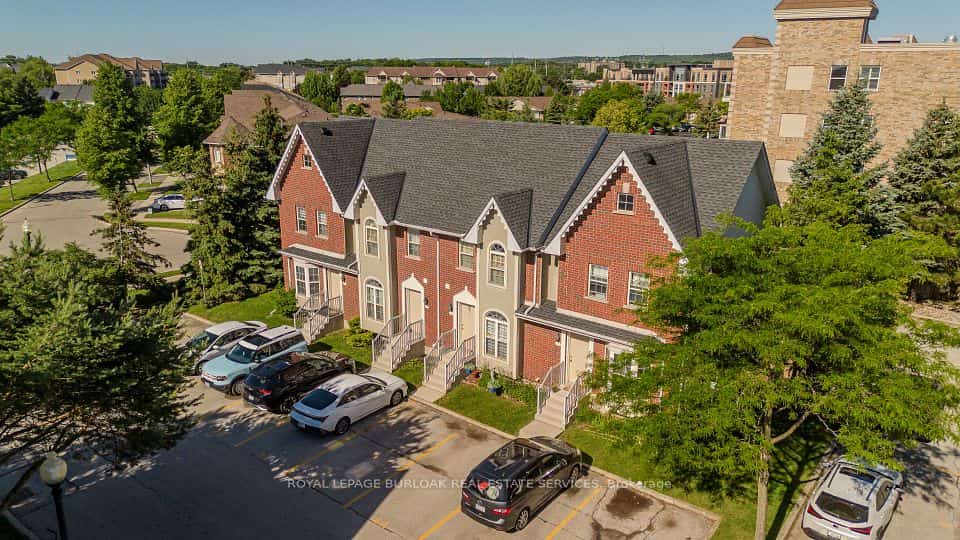 4200 Kilmer Drive #3, Burlington, ON L7M 4Y2