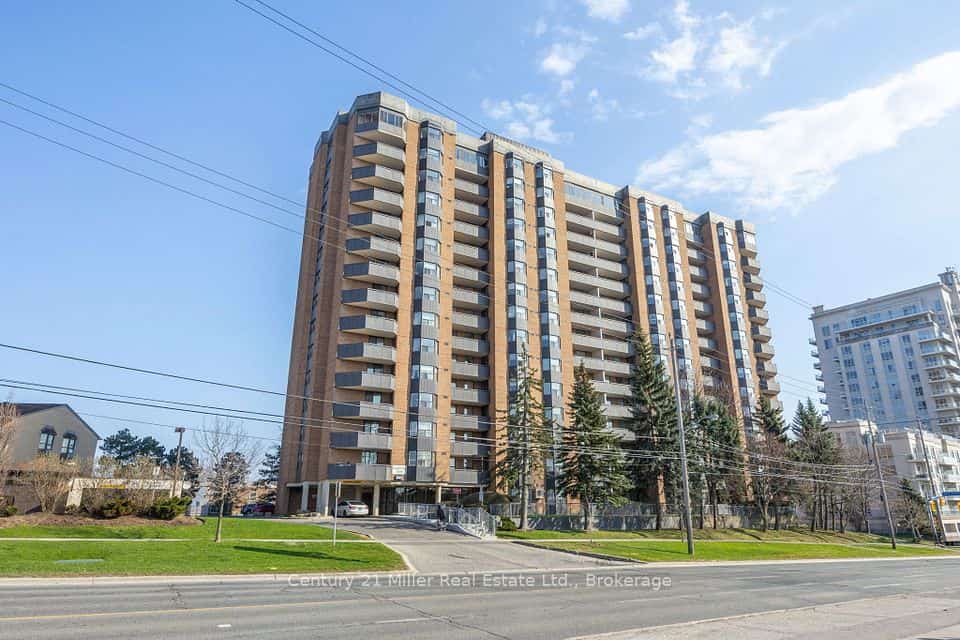 3845 Lake Shore Boulevard W #411, Toronto, ON M8W 4Y3