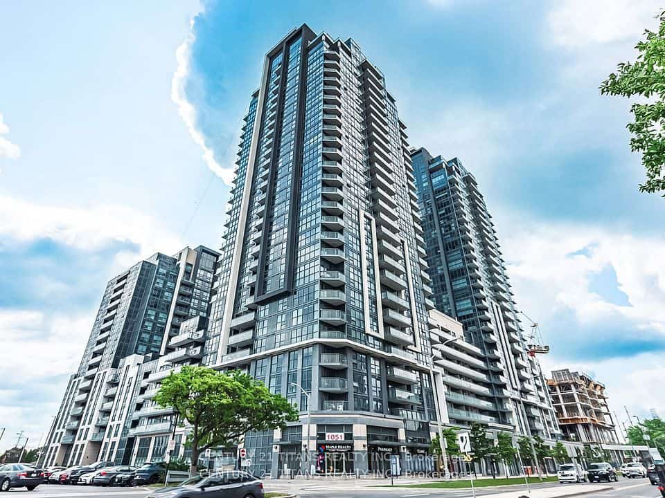 30 Meadowglen Place #203, Toronto, ON M1G 0A6