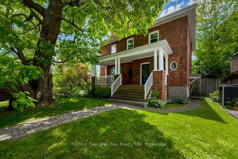 238 Sixth Street, Midland, ON L4R 3Y1